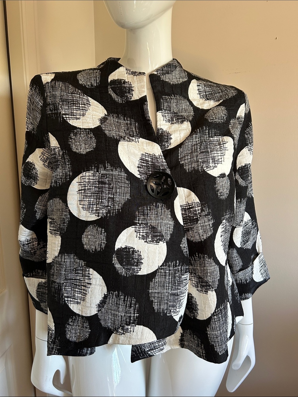 Joseph Ribkoff Black & White Graphic Dot asymmetrical Blazer, Size 18